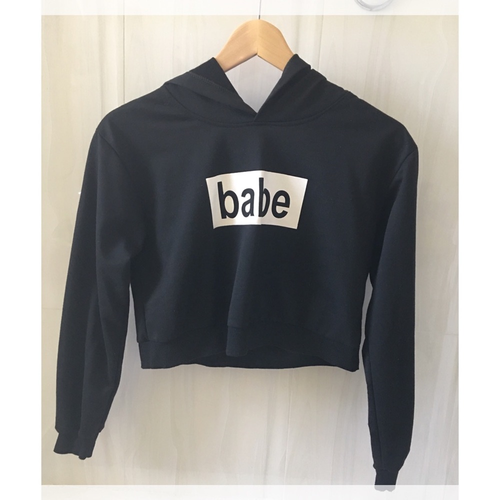 Zaful Black Graphic Crop Hoodie “Babe” - Picture 1 of 4